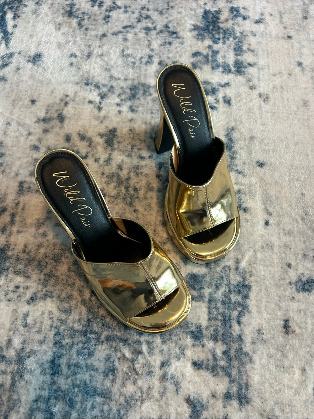 Wild Pair • Metallic Gold Open-Toe Slip-On Mules • 7